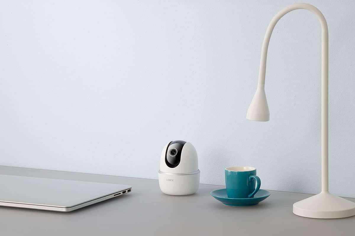 2K Smart Indoor Pan/Tilt Wi-Fi Security Camera X307672