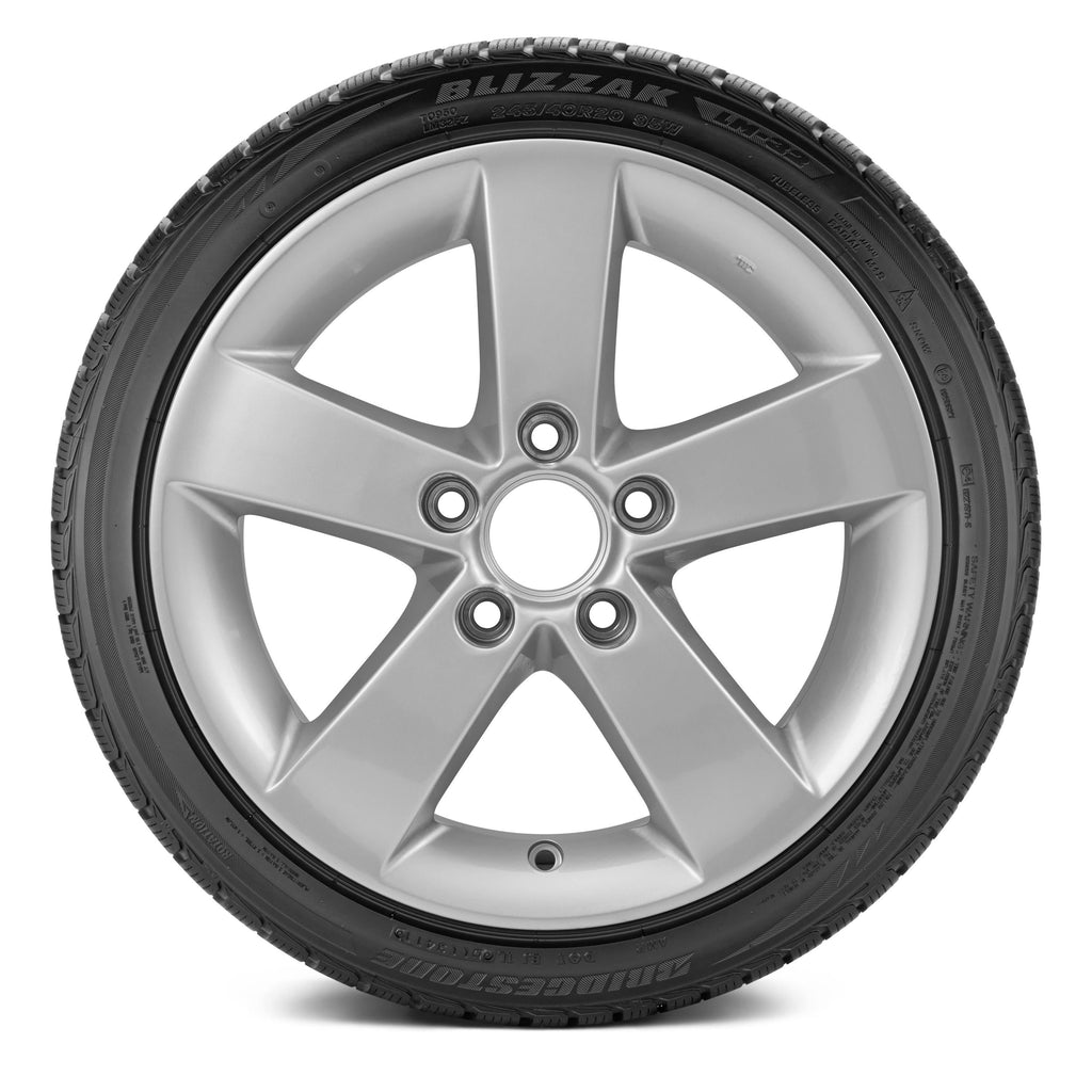 245/55R18 103V Tire U44184