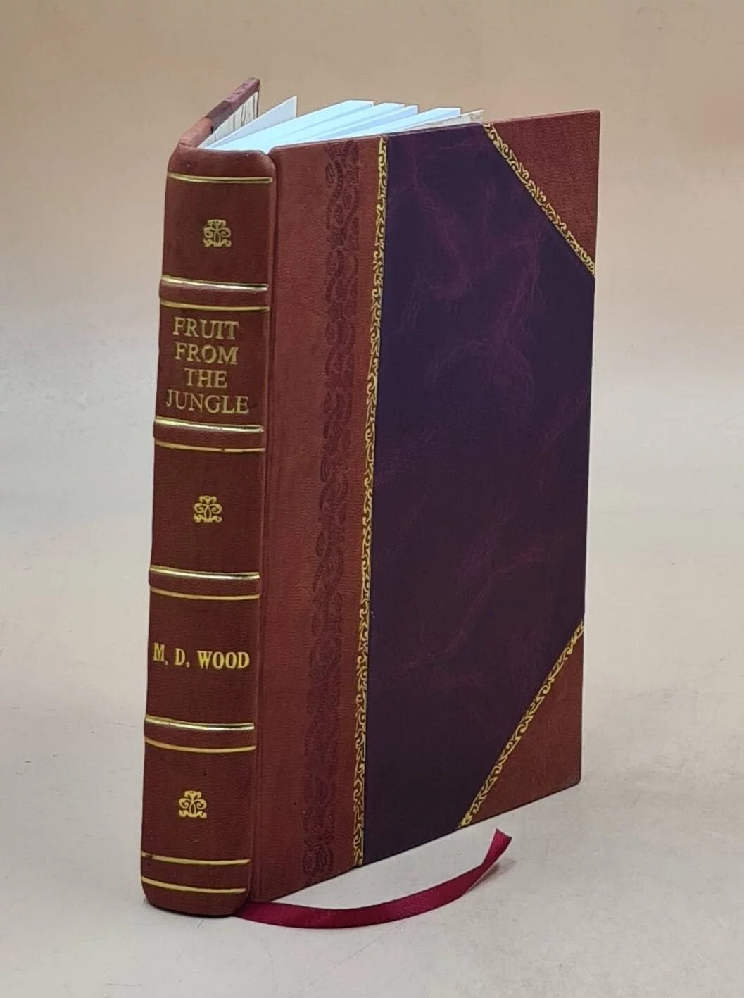 Leather Bound Y191370