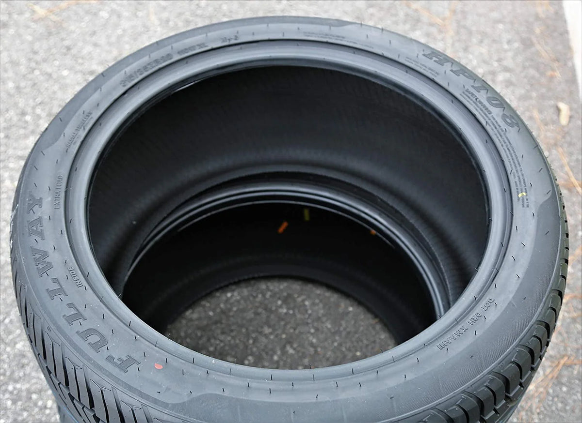 235/45ZR18 98W XL Passenger Tire A799541