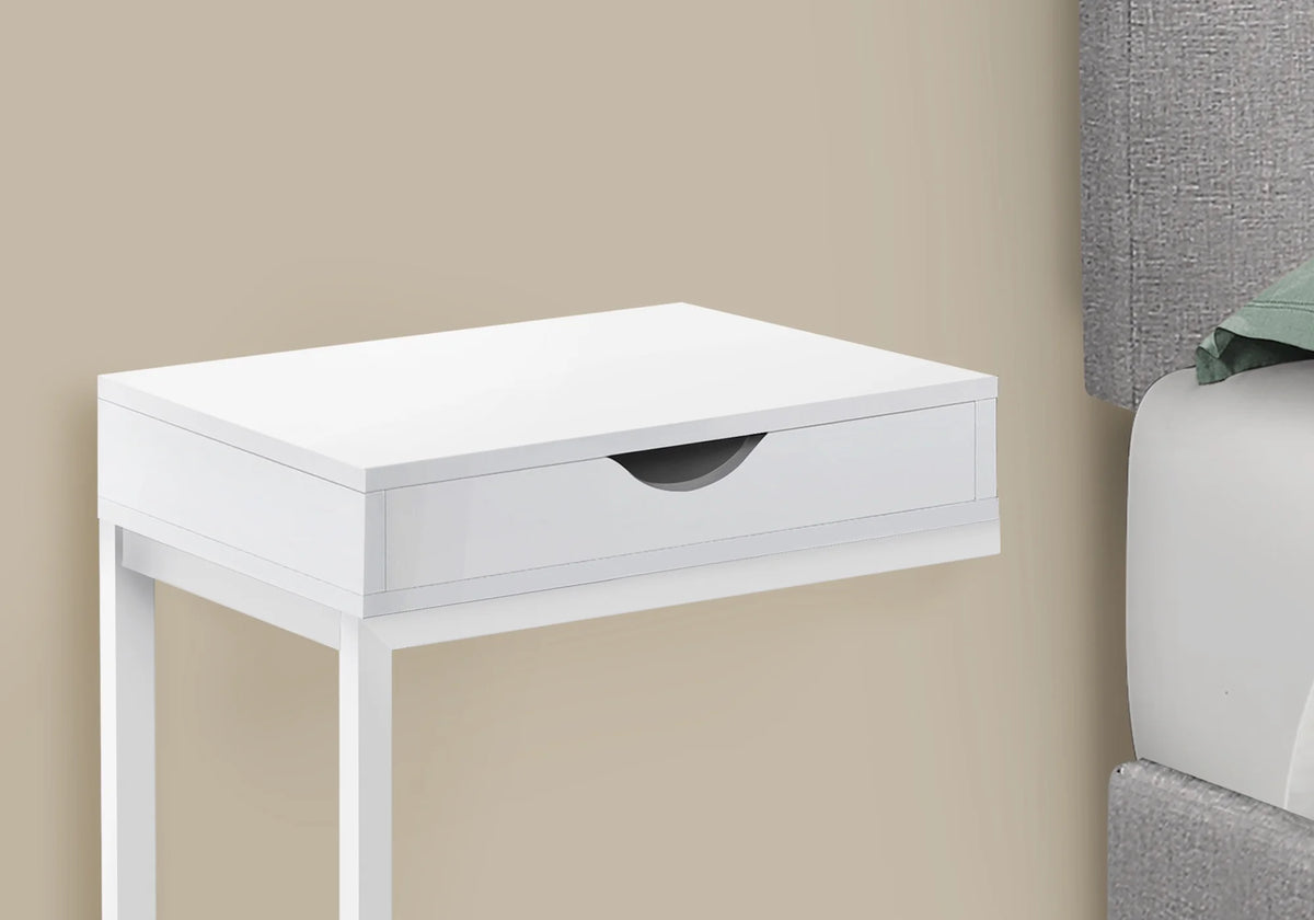 White C-shaped Metal Accent Table U917843