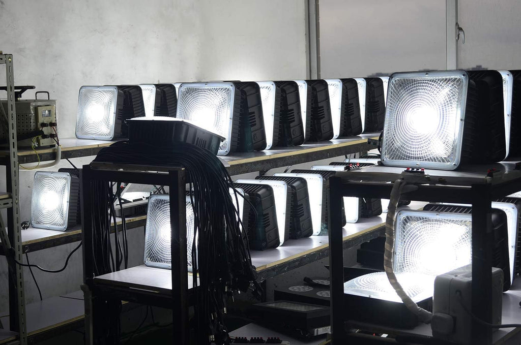70Watt LED Canopy Light, 5500K Daylight White, 9.5 x 9.5, 120V to 277V W69877
