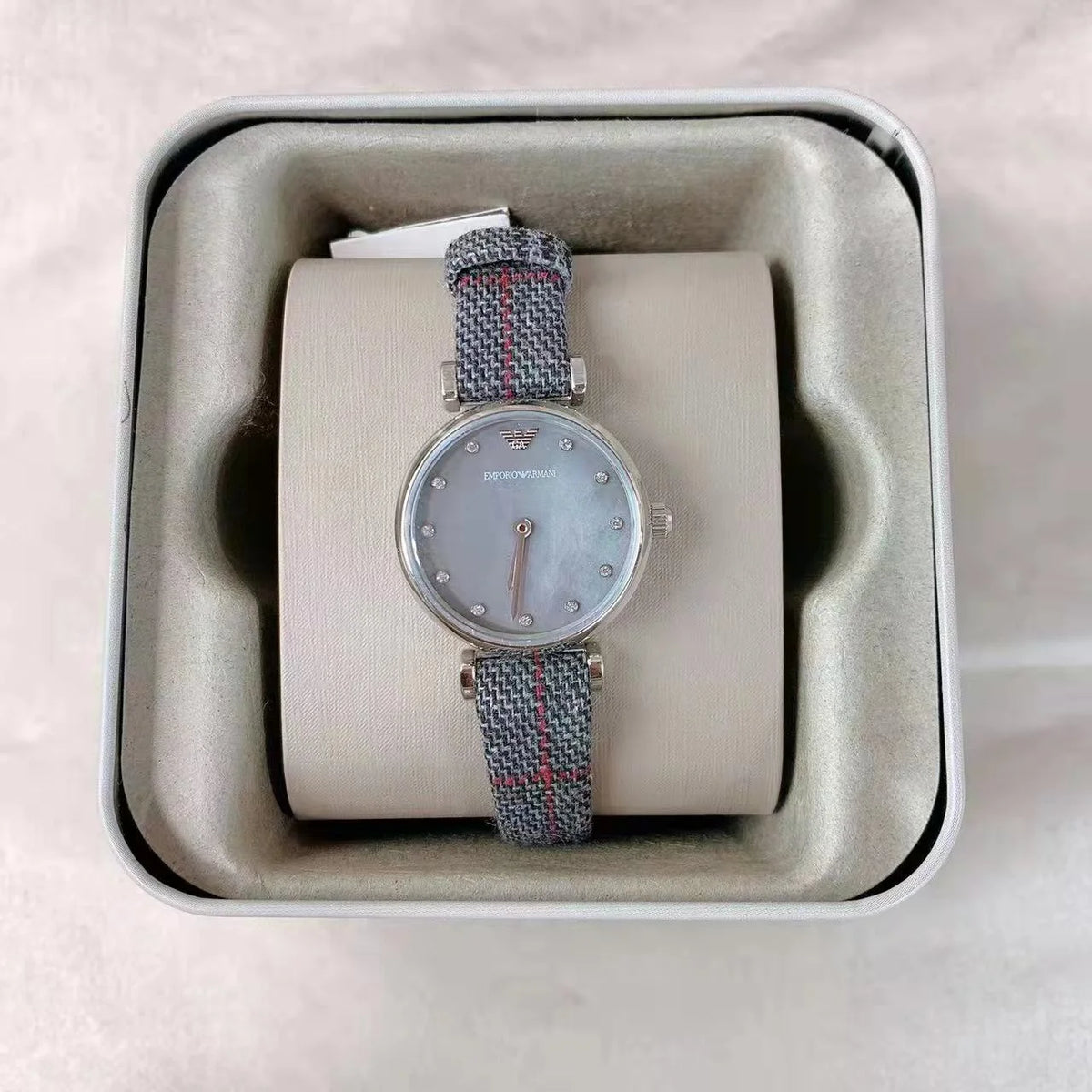 Grey Fabric Band Women's Watch G961