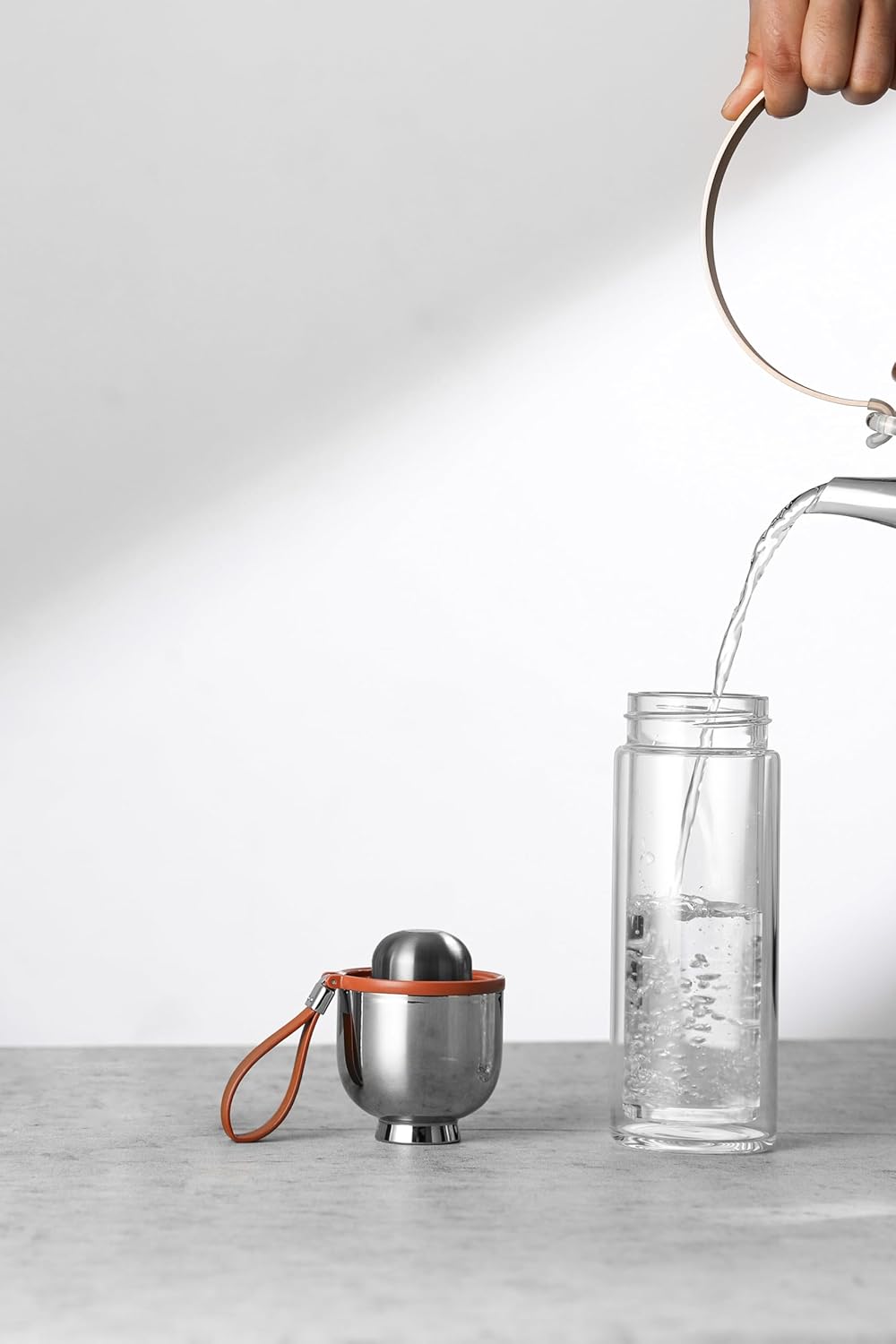 Double Wall Borosilicate Glass Tea Infuser Bottle Y48432