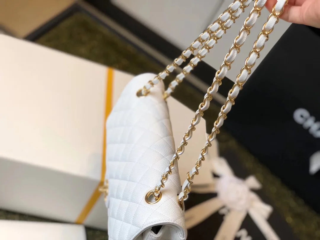 White Flapbag W66692