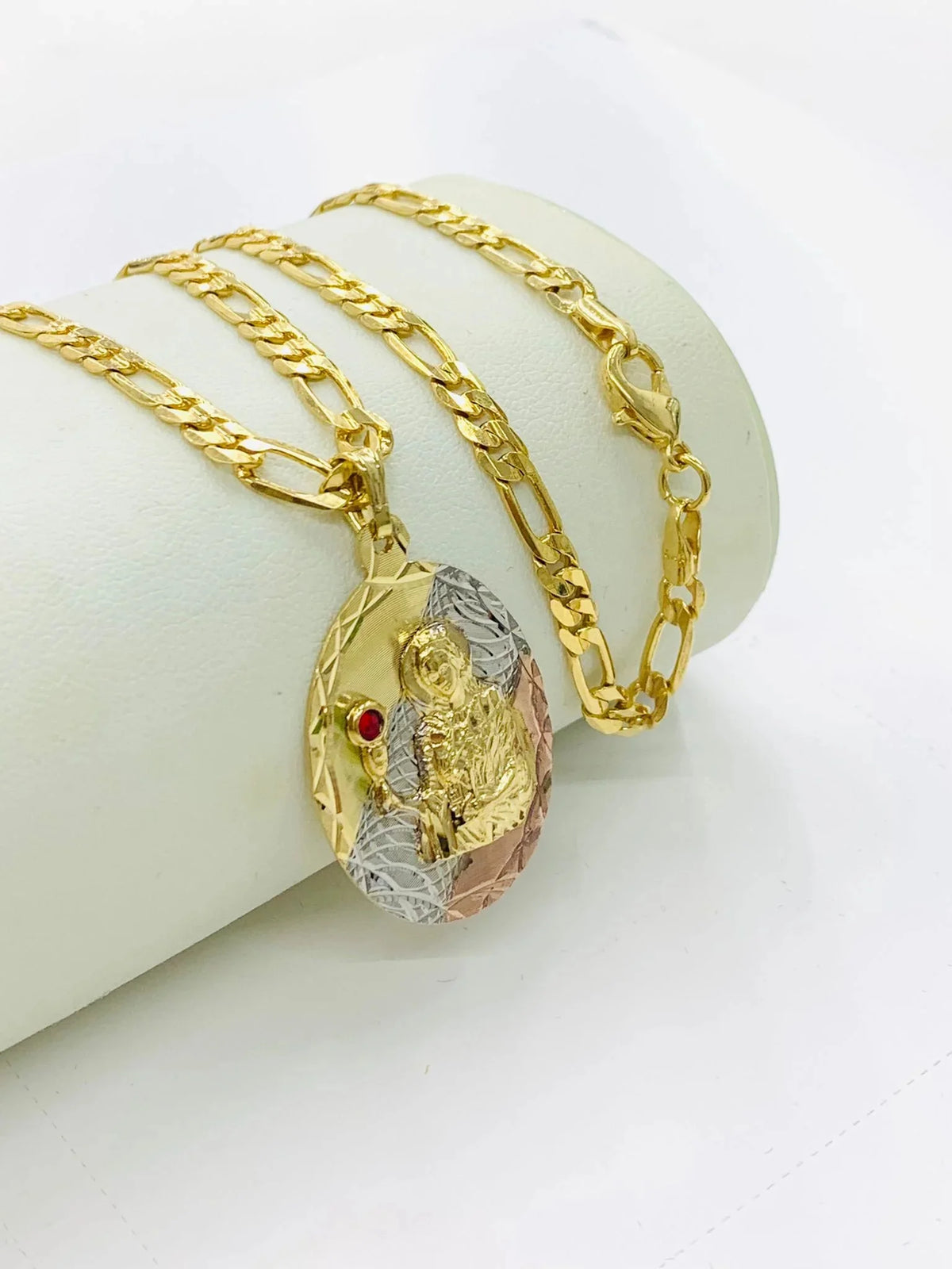 Tri Color Gold Filled 24" Figaro Link Chain Necklace U20561
