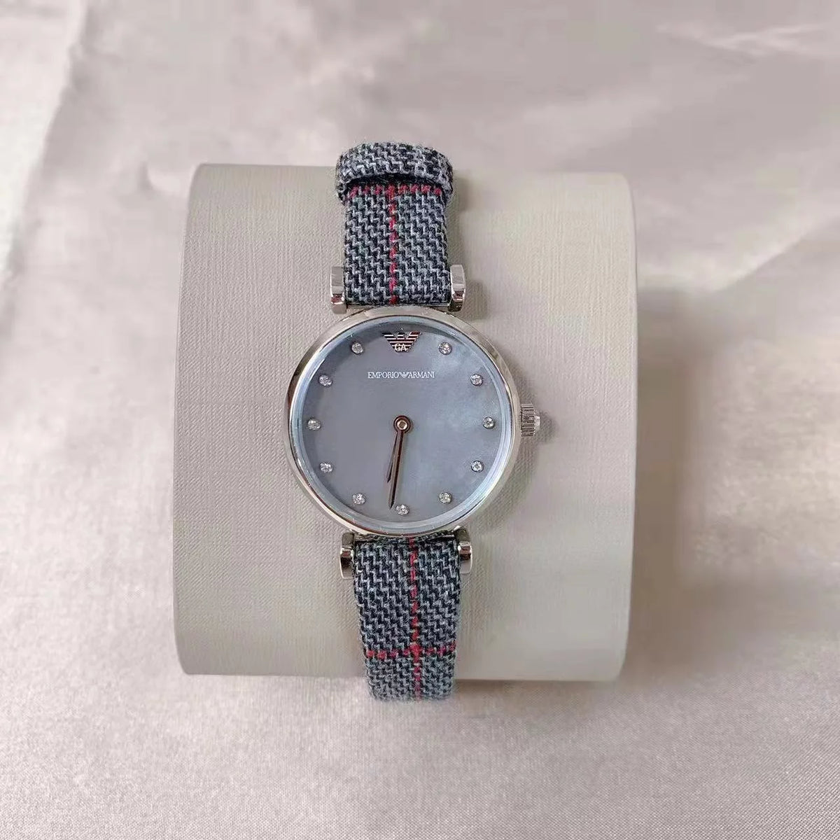 Grey Fabric Band Women's Watch G961