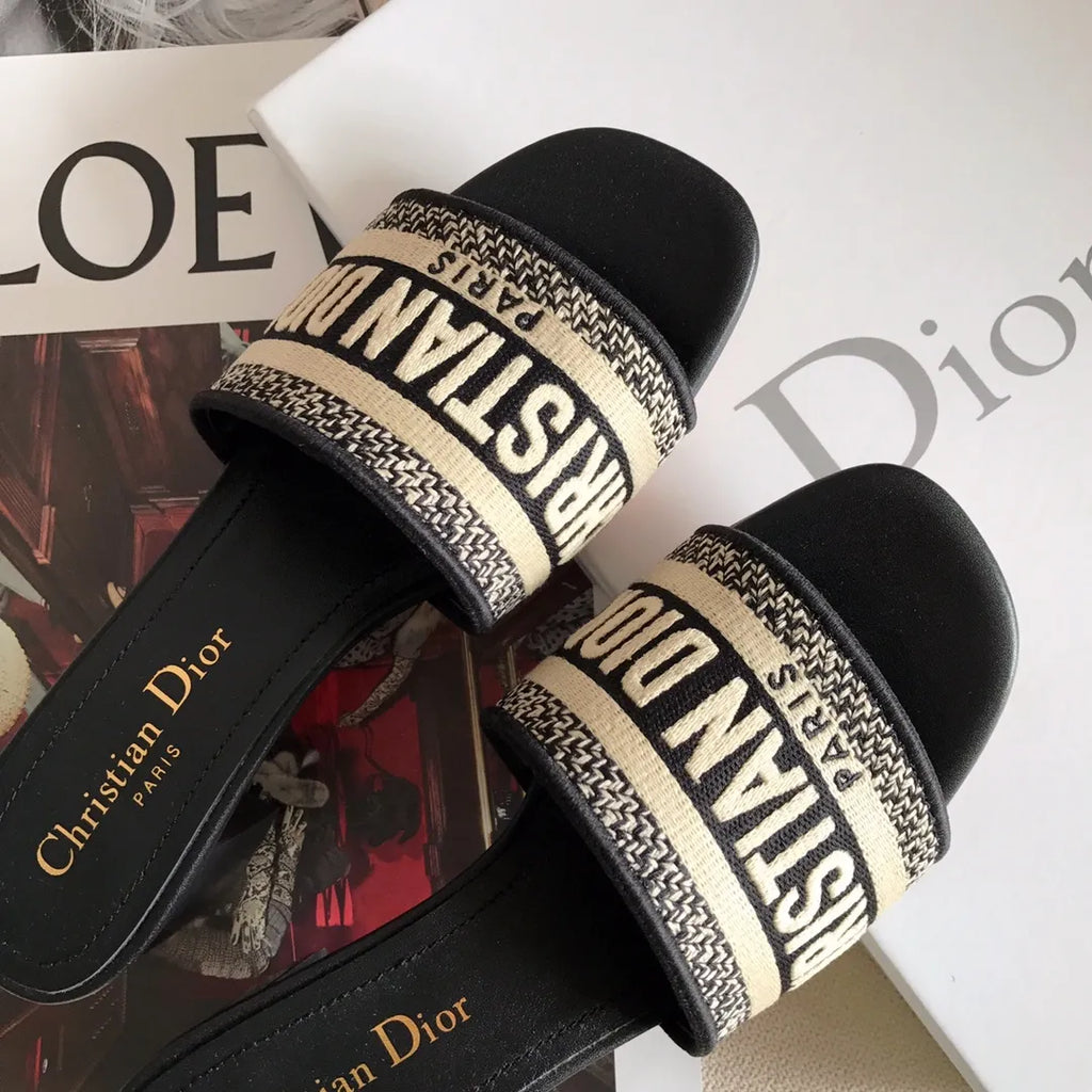 Slippers Y2155