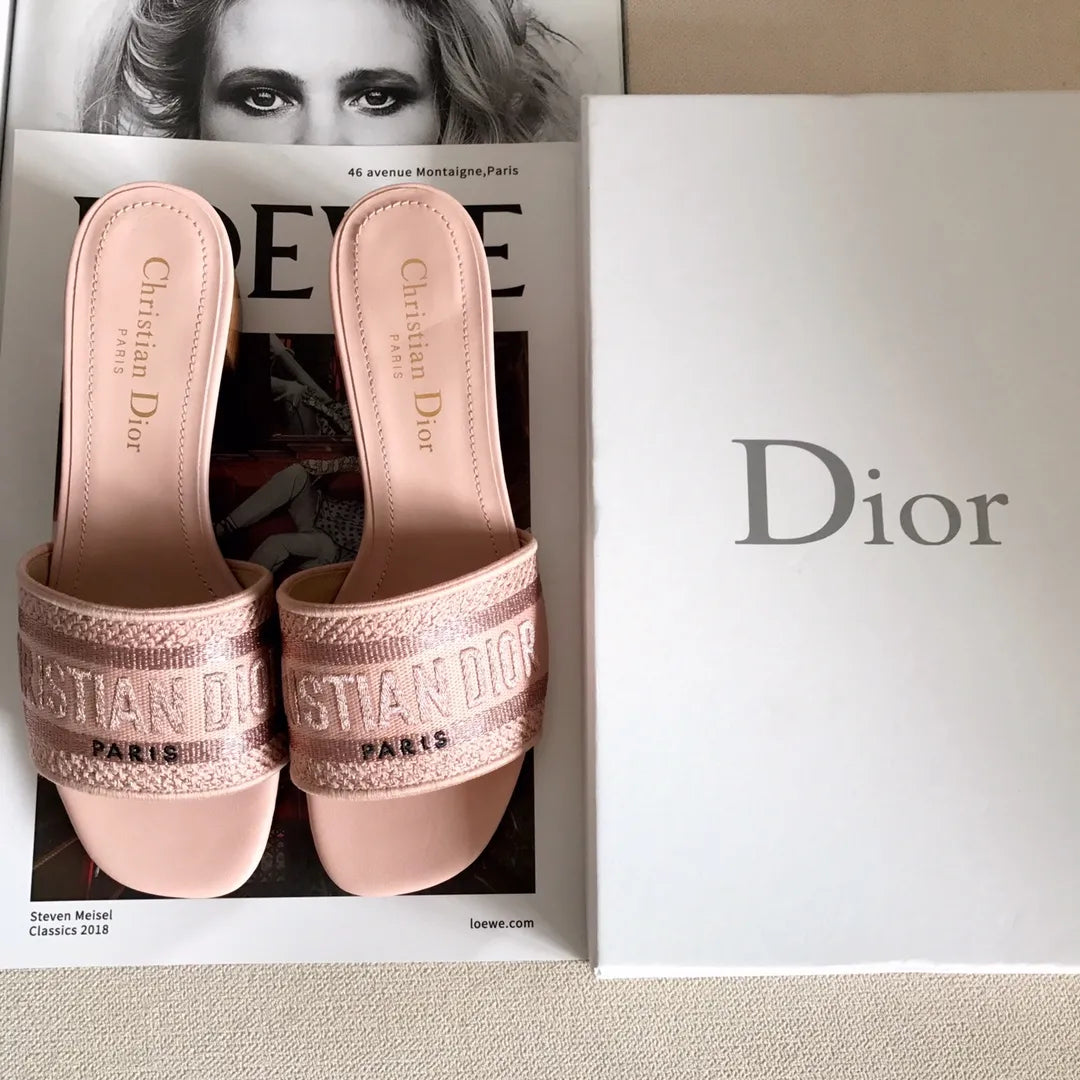 Slippers Y2155