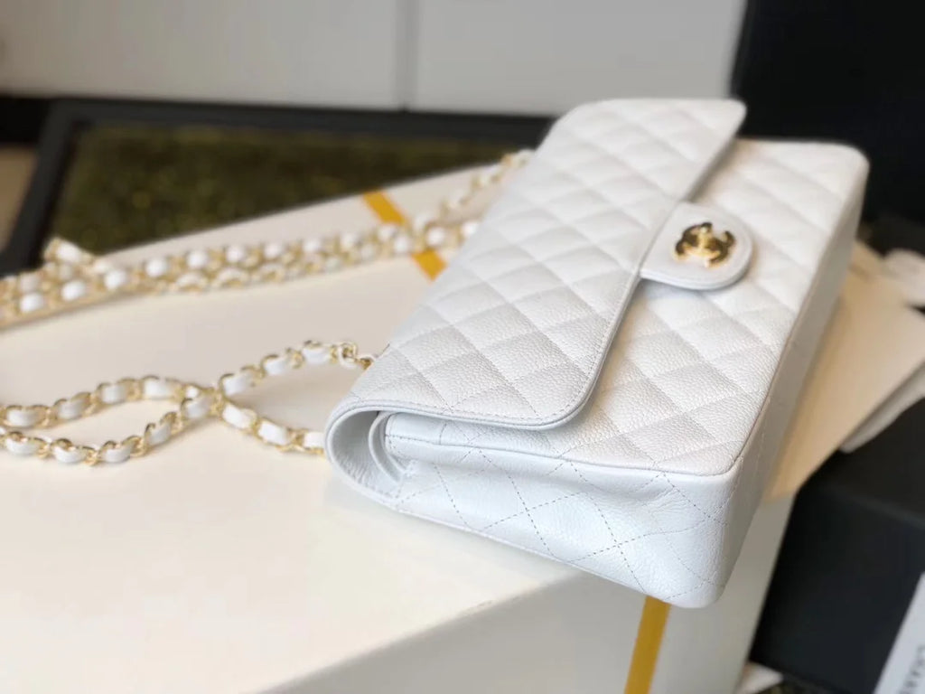 White Flapbag W66692