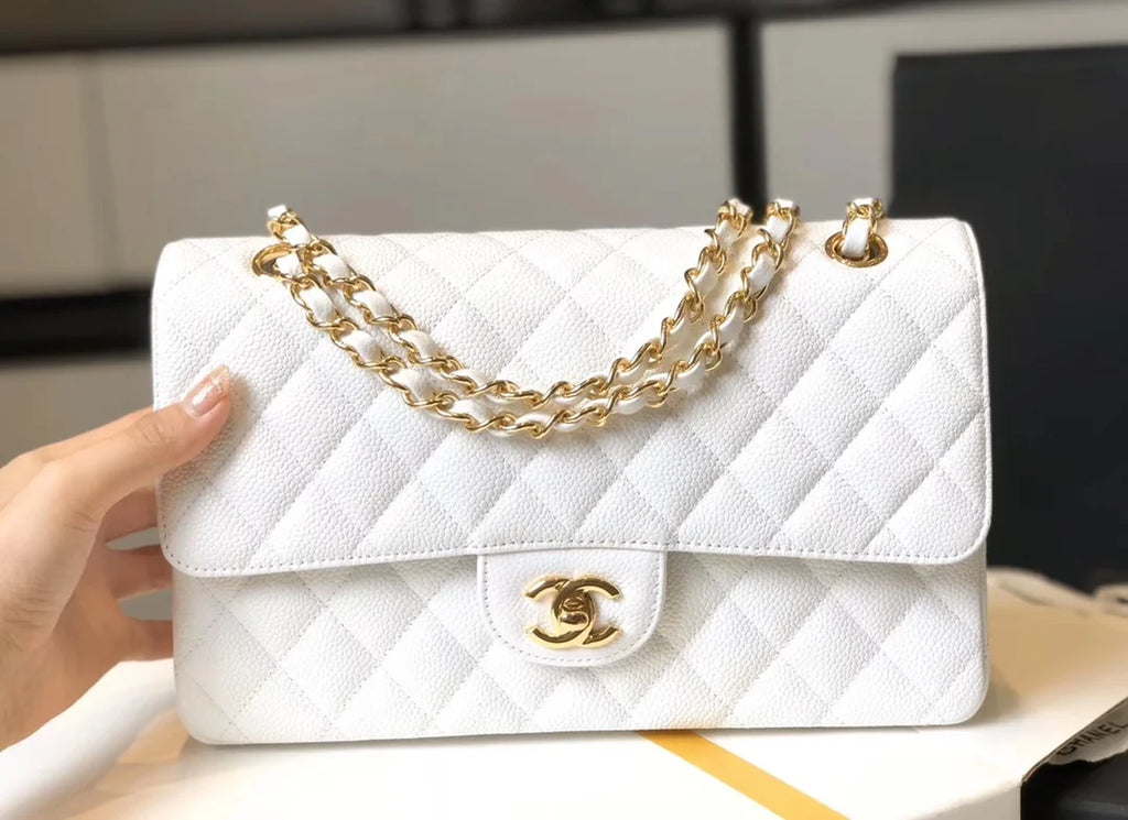 White Flapbag W66692