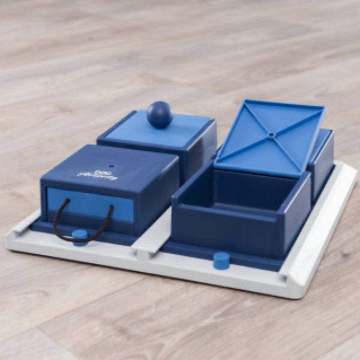 Activity Poker Box Dog Toy X111